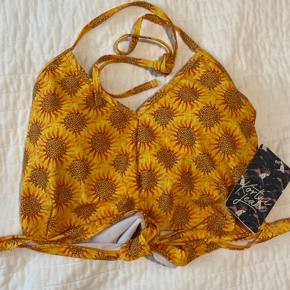 Kortni Jeane sunflowers tie up top